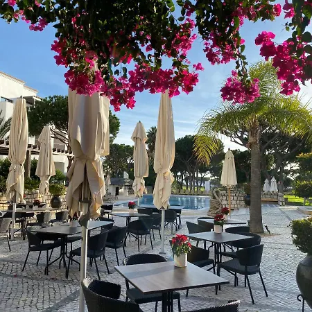 Algarve Luxury Experience - Situated Within The Pinecliffs Apartment *