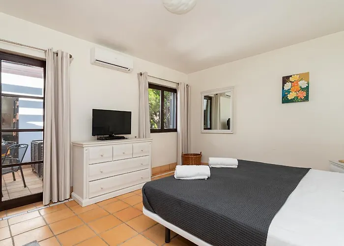 Algarve Luxury Experience - Situated Within The Pinecliffs Apartament